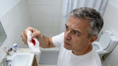 便血情况如何分析，精准筛查规范诊疗 大连新镜界医院